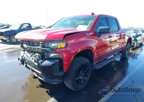 2021 Chevrolet Silverado 1500 4Wd Standard Bed Custom Trail Boss z USA, uszkodzony, nr VIN 1GCPYCEF1MZ410894